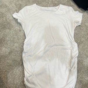 White maternity shirt sleeve shirt